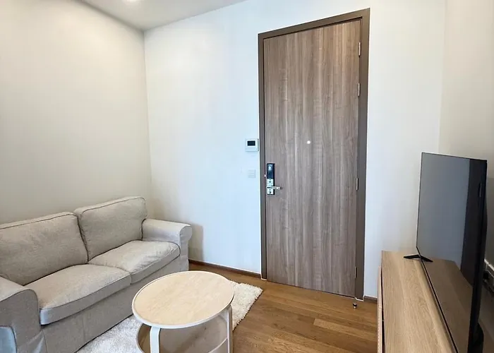 1br L 10 Mins From Siam Paragon L Rooftop Pool Apartment